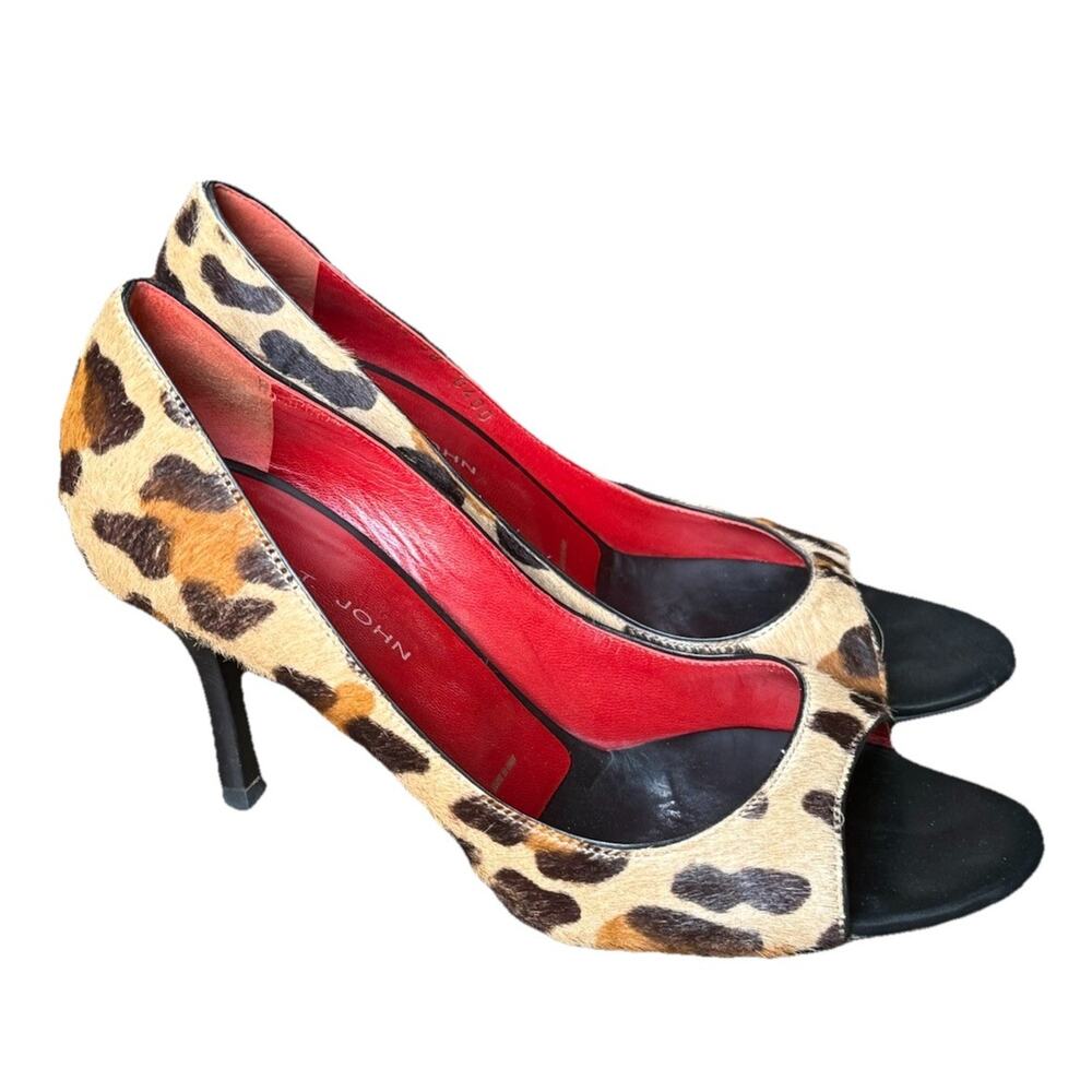 St John Leopard Calf Hair PeepToe Heels 8B Made Italy Kitten Heel Designer Pumps